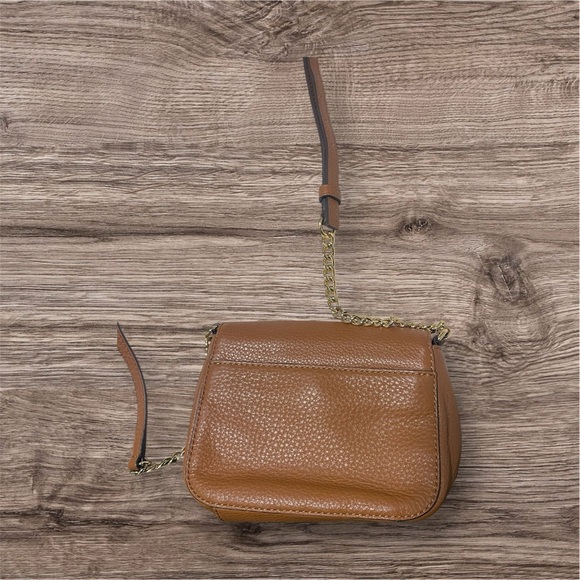 Michael Kors Tan Leather Shoulder Bag - Picture 2 of 3